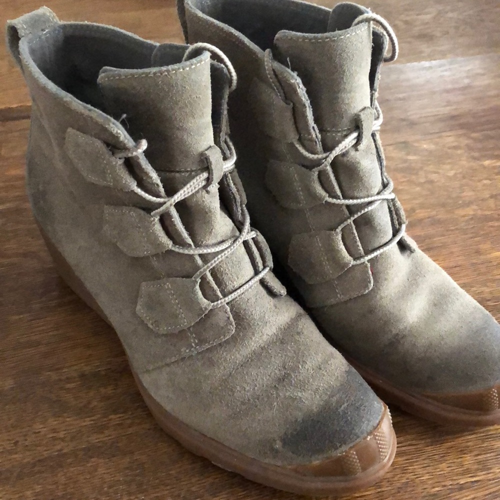 Sorel Toronto Lace boot